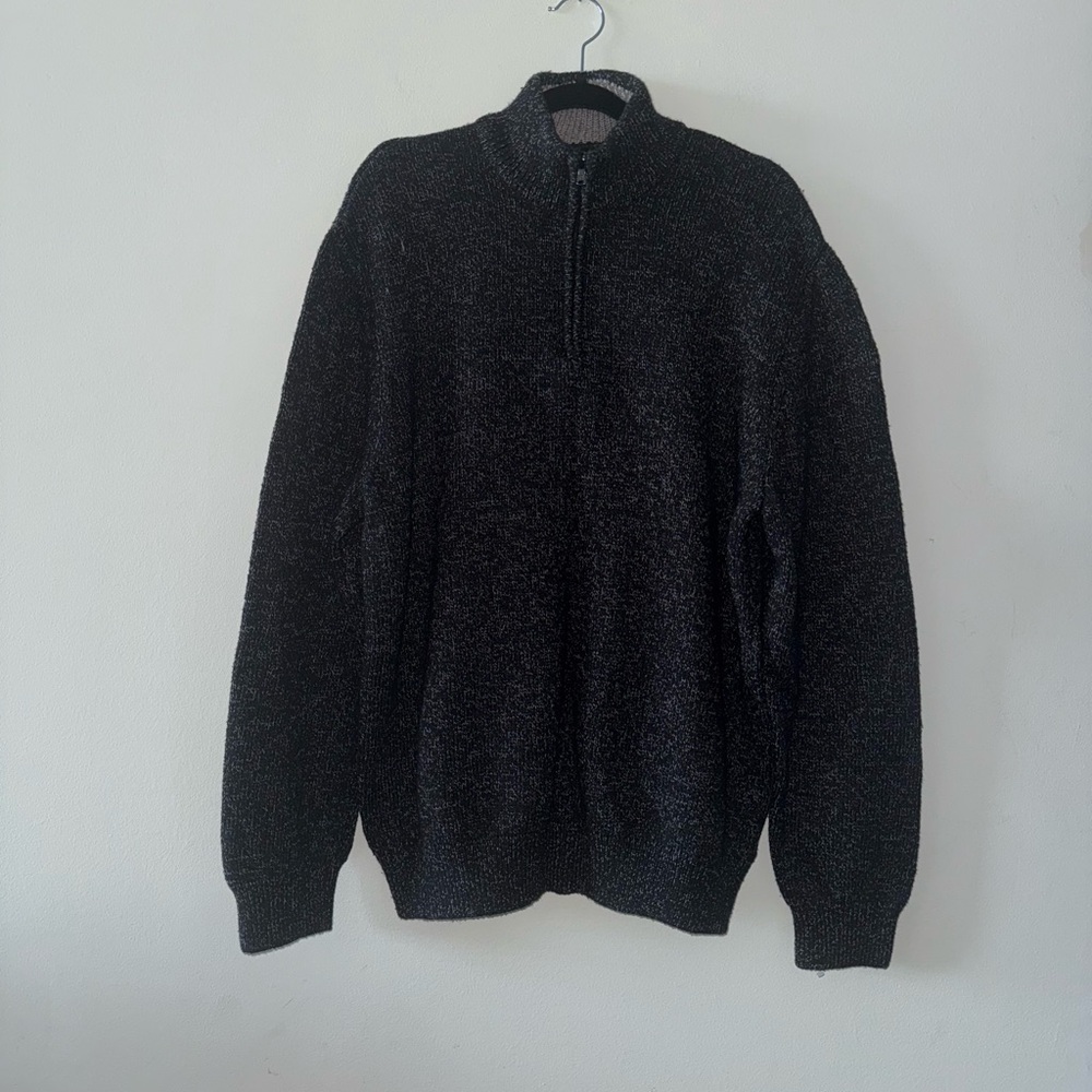 Chaps Men's 1/4 Zip Black Sweater